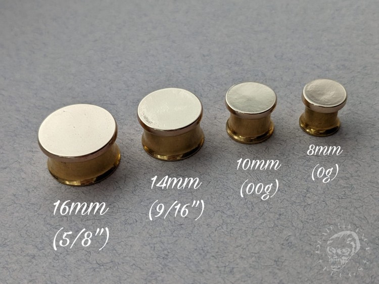 Unique ear plugs with gold stainless steel tunnels and mirror-finish bronze discs.